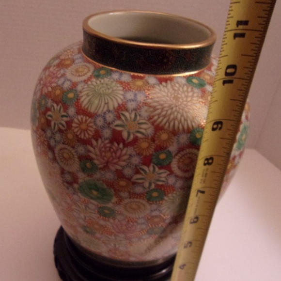 RARE WWII SHOZAN KUTANI HAND PAINTED VASE. - Picture 5 of 8